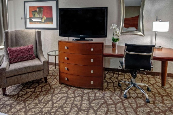 DoubleTree By Hilton Hotel Jackson image 21